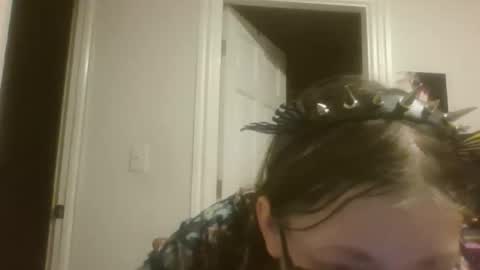 Snapshot of maryjaneflowers chatting on April 1, 6:03 am maryjaneflowers online show from April 1, 6:03 am