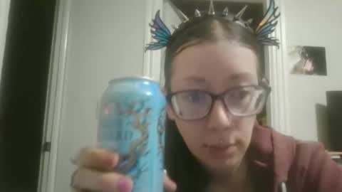 Snapshot of maryjaneflowers chatting on April 2, 3:26 am maryjaneflowers online show from April 2, 3:26 am