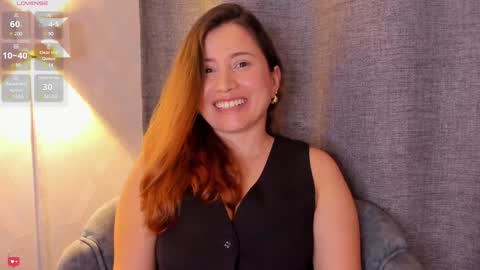 Snapshot of maryland002 chatting on December 18, 4:28 pm Angela online show from December 18, 4:28 pm