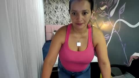 Marylin online show from March 4, 7:32 pm