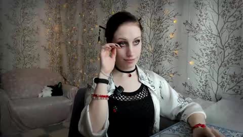 Mary Lou online show from February 9, 7:34 am