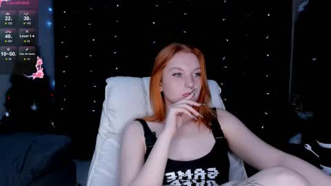 Snapshot of marymelanie chatting on January 14, 10:55 pm Mary online show from January 14, 10:55 pm