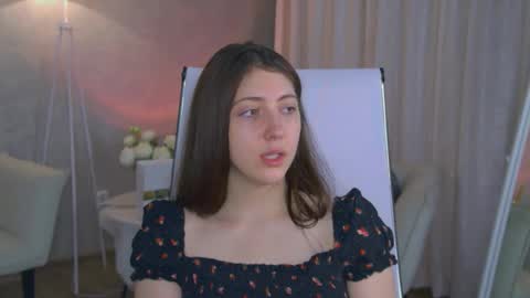 Snapshot of marymillerr chatting on February 1, 6:45 am Mary Miller online show from February 1, 6:45 am