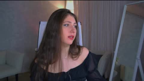 Snapshot of marymillerr chatting on February 18, 10:00 am Mary Miller online show from February 18, 10:00 am