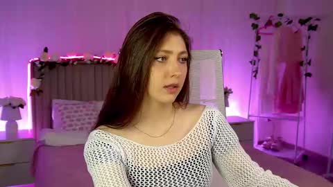 Snapshot of marymillerr chatting on February 26, 10:03 am Mary Miller online show from February 26, 10:03 am