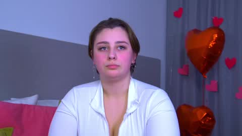 MaryMurrays online show from February 19, 7:05 pm