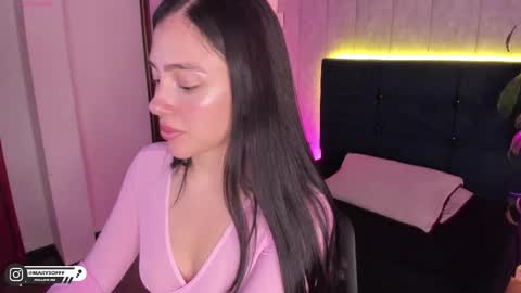 marysofff online show from December 16, 11:54 pm