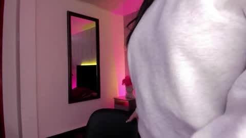 Snapshot of marysofff chatting on January 18, 1:04 pm marysofff online show from January 18, 1:04 pm