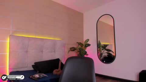 Snapshot of marysofff chatting on February 10, 11:09 pm marysofff online show from February 10, 11:09 pm