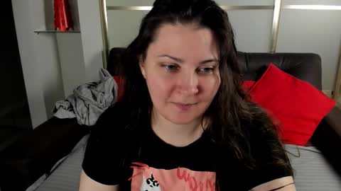 Snapshot of maryswon chatting on October 10, 5:01 pm Mary online show from October 10, 5:01 pm