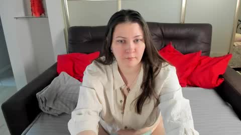 Snapshot of maryswon chatting on November 12, 11:32 am Mary online show from November 12, 11:32 am