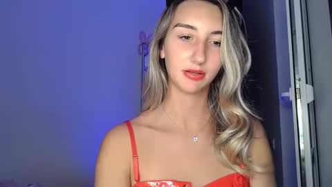 marywayne11 online show from November 9, 9:13 pm