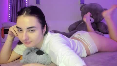 Mary online show from February 24, 1:03 am