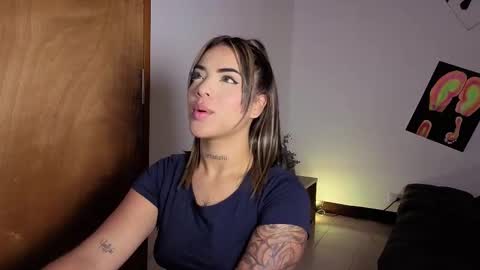 maryybellax online show from November 6, 10:10 pm