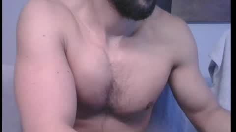 Snapshot of mascuhunk chatting on February 15, 8:01 pm mascuhunk online show from February 15, 8:01 pm
