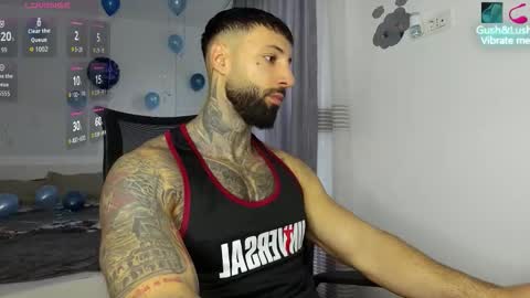 masculineguy69 online show from November 30, 8:07 am