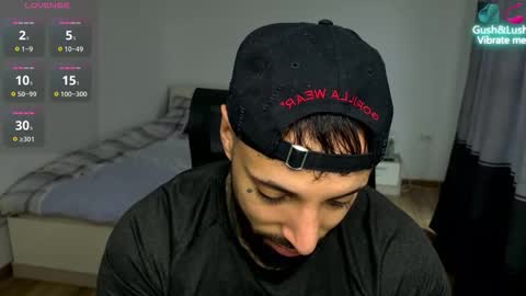 masculineguy69 online show from December 23, 9:29 am