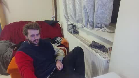 mash_potatoes_are_good online show from December 1, 1:21 am