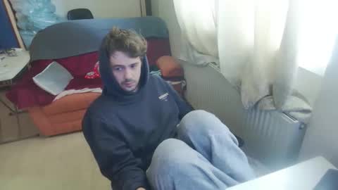 mash_potatoes_are_good online show from March 31, 10:37 am