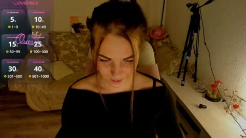 Snapshot of masha179807 chatting on June 9, 9:15 pm Masha online show from June 9, 9:15 pm