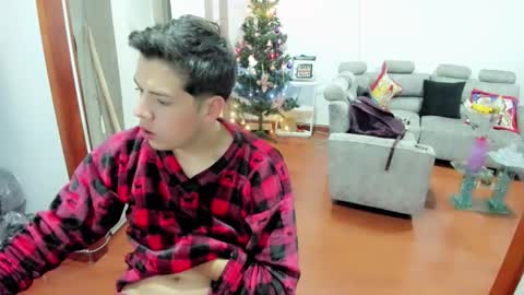 Snapshot of masimo_14 chatting on November 14, 10:14 am masimo_14 online show from November 14, 10:14 am