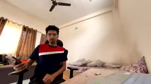 Mask Boy online show from December 28, 3:37 am