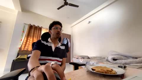 Mask Boy online show from January 20, 4:21 am