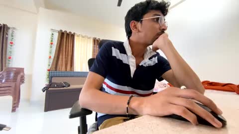 Mask Boy online show from March 3, 7:32 am