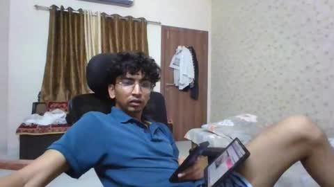 Mask Boy online show from October 17, 5:37 pm