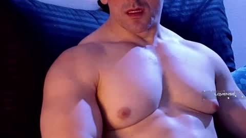 masked_bodybuilder online show from February 20, 12:30 am