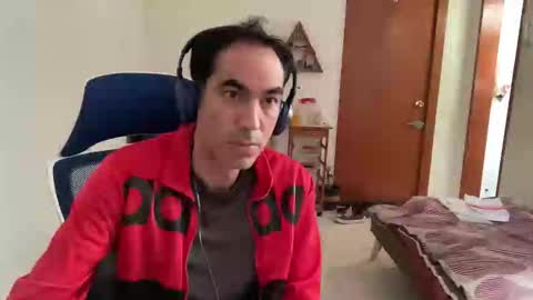 Snapshot of masked_latin_noir chatting on March 8, 2:21 pm Masked Latin Noir online show from March 8, 2:21 pm