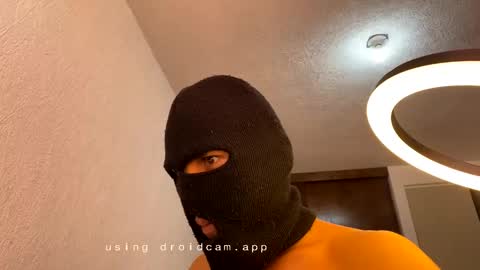 Snapshot of maskedvenomx chatting on February 14, 6:40 pm maskedvenomx online show from February 14, 6:40 pm