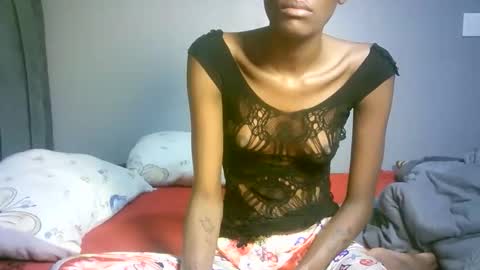 maskgang001 online show from November 10, 2:10 am