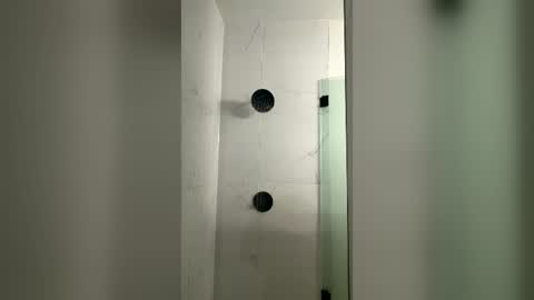 Welcome to my room online show from July 6, 1:46 am