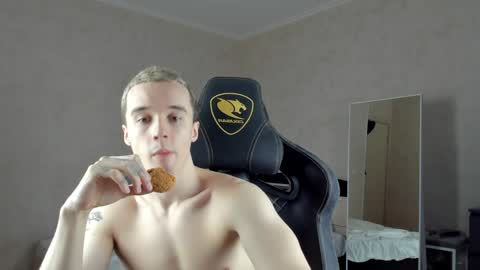 Mason online show from December 5, 1:14 am