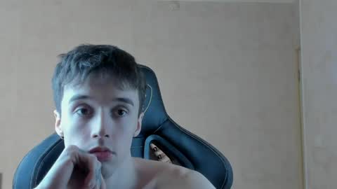 Snapshot of mason_warhol chatting on April 20, 7:37 pm Mason online show from April 20, 7:37 pm