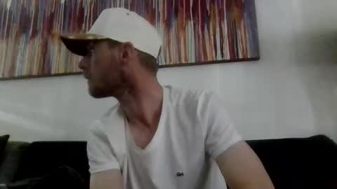 Snapshot of maspapi11 chatting on February 24, 11:25 pm maspapi11 online show from February 24, 11:25 pm