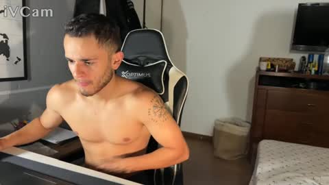 massimo online show from September 19, 3:30 am