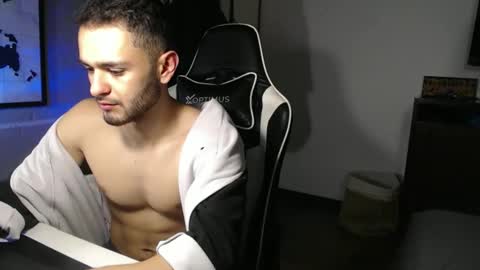 massimo online show from November 25, 11:16 pm