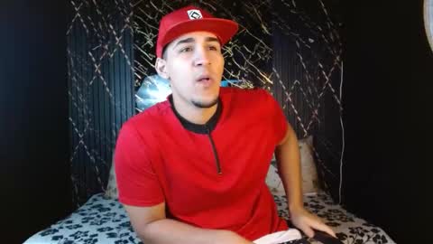 Snapshot of massimo_vidal chatting on February 8, 2:20 pm massimo_vidal online show from February 8, 2:20 pm