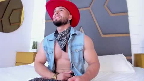 Massimo online show from September 10, 3:39 am