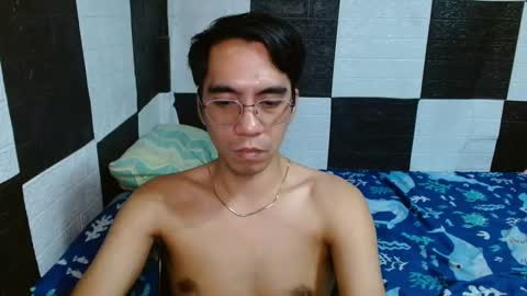 Snapshot of massive_boner02 chatting on January 15, 4:57 am massive_boner02 online show from January 15, 4:57 am