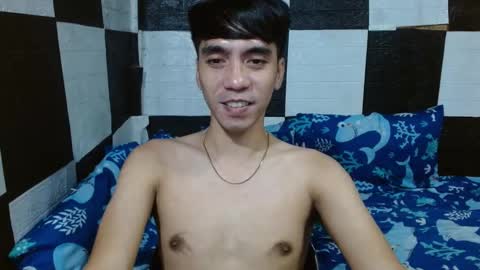 massive_boner02 online show from December 1, 7:24 am