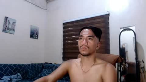 massive_boner02 online show from April 15, 1:23 am