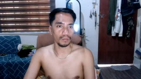 massive_boner02 online show from April 23, 12:56 am