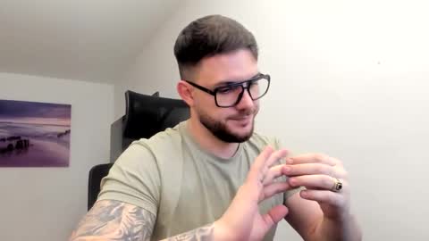 Alex online show from January 5, 5:27 pm