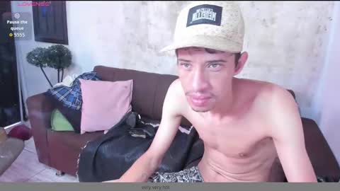 master and sumisse online show from February 21, 1:12 pm