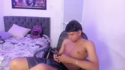 master_boy28 online show from March 4, 4:27 am