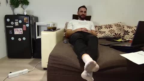 SIR online show from December 2, 5:15 pm