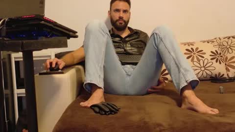 SIR online show from October 31, 8:21 pm